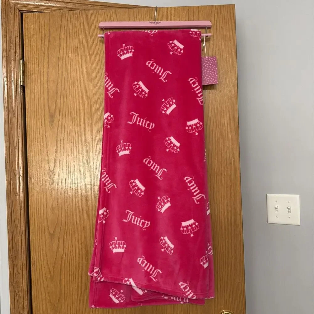 Juicy Couture Pink Printed Throw Blanket 50in X 70in (Juicy Text and Crowns)